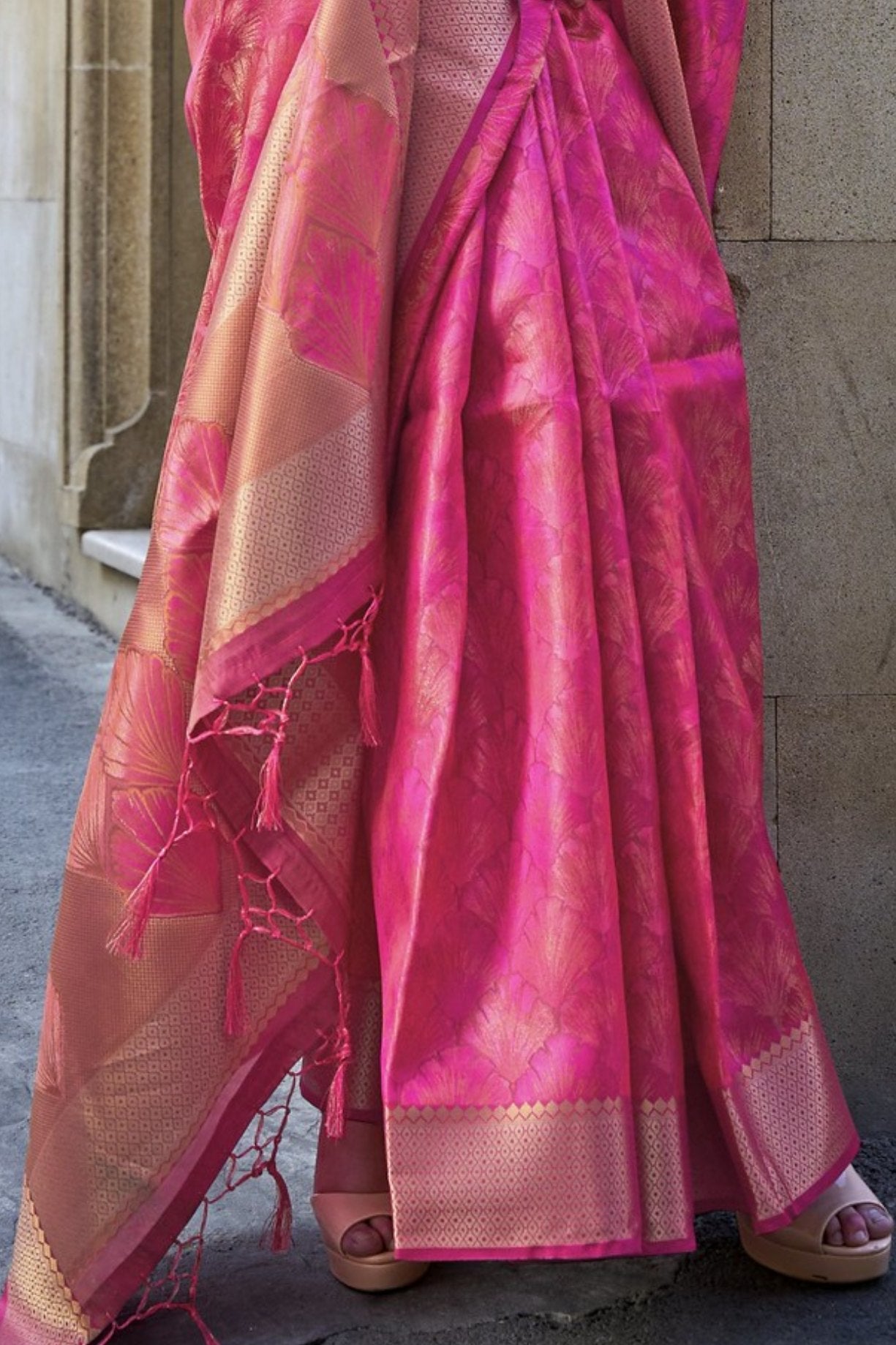 Deep Blush Pink Handloom Organza Saree